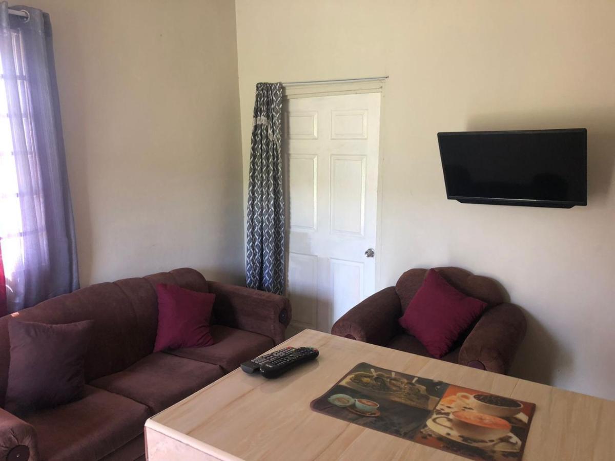 Apartmentswestvillage 2Bedroom Монтего Бей Екстериор снимка